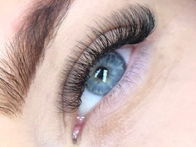Russian volume lash extensions beauty treatment